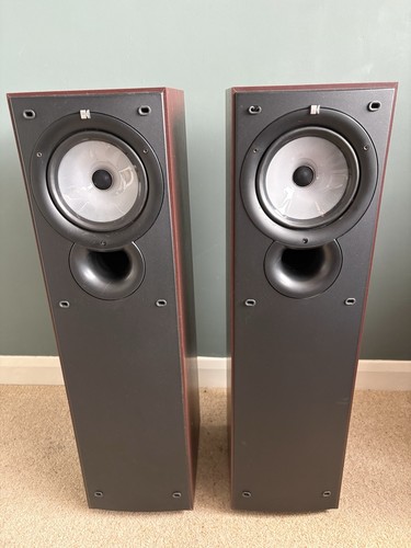 Kef q35 floorstanding speakers - kef,